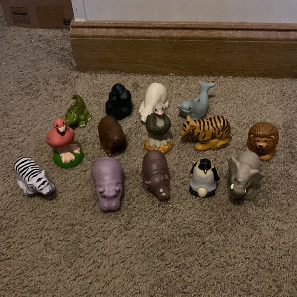 Fisher-Price Other - Fisher Price Zoo Talkers. Gorilla. Lion. Tiger. Siberian tiger. Polar bear. More